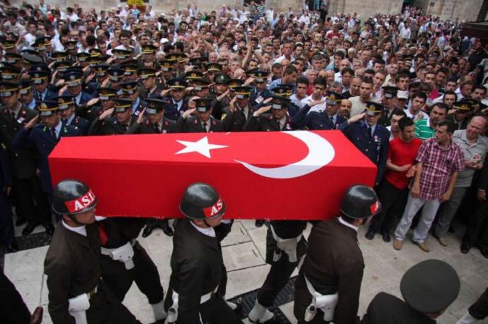 İŞİD türklərə hücum etdi: Ölən və yaralılar var 